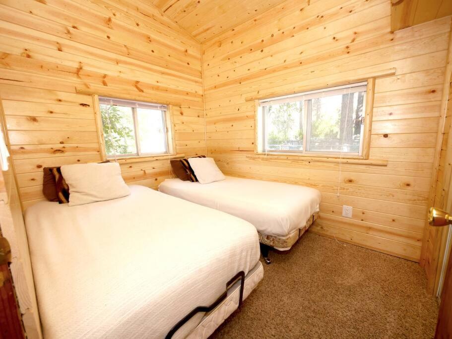 Green Cabin In Big Bear Lake 3 Bdr Pets Friendly Big Bear City Eksteriør billede