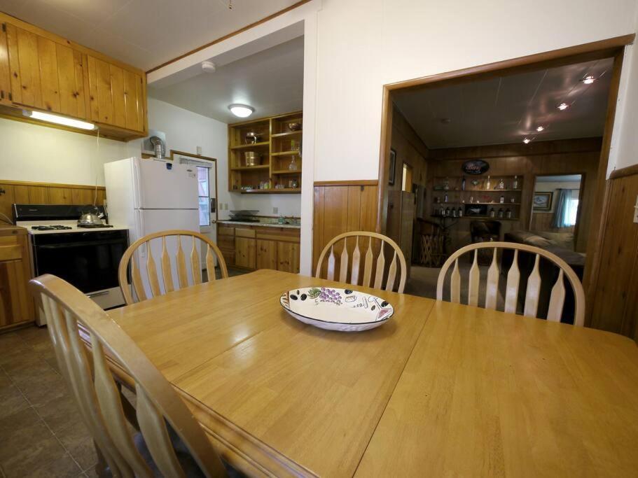 Green Cabin In Big Bear Lake 3 Bdr Pets Friendly Big Bear City Eksteriør billede